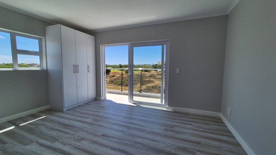 3 Bedroom Property for Sale in Country Club Western Cape